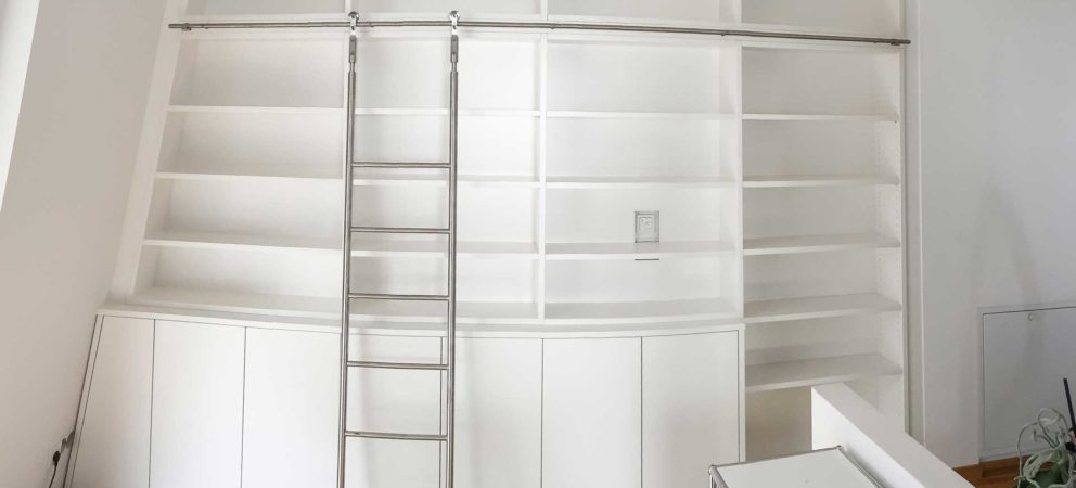 Wohnmoebel-weisse-Bibliothek