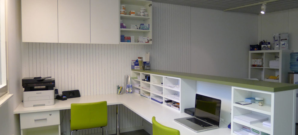 Praxis Einrichtung Ordnung am Empfang Praxis Einrichtung Ordnung am Empfang