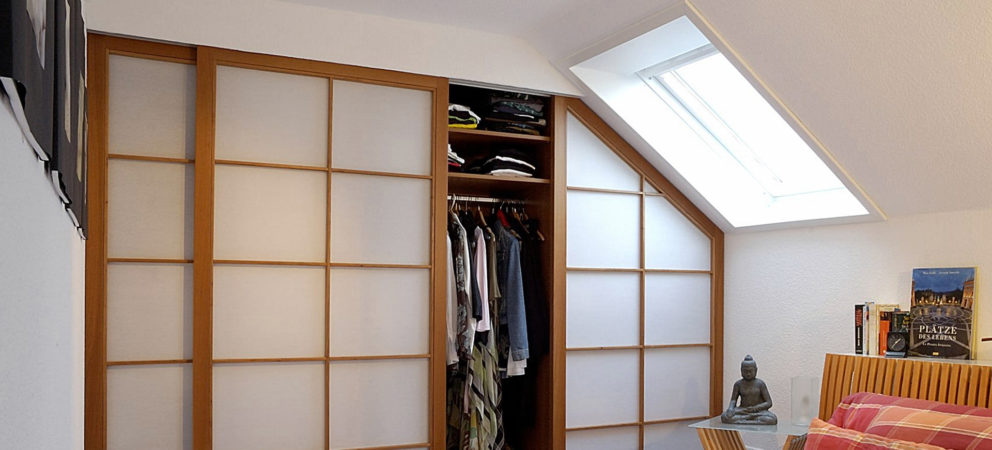 Schiebetür Holzrahmen Eiche Kleiderschrank